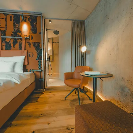John & Will Silo-hotel By Guldsmeden