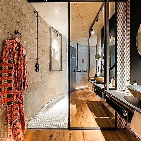 John & Will Silo-hotel By Guldsmeden Bremen
