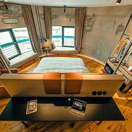Hotell John & Will Silo-hotel By Guldsmeden 4*